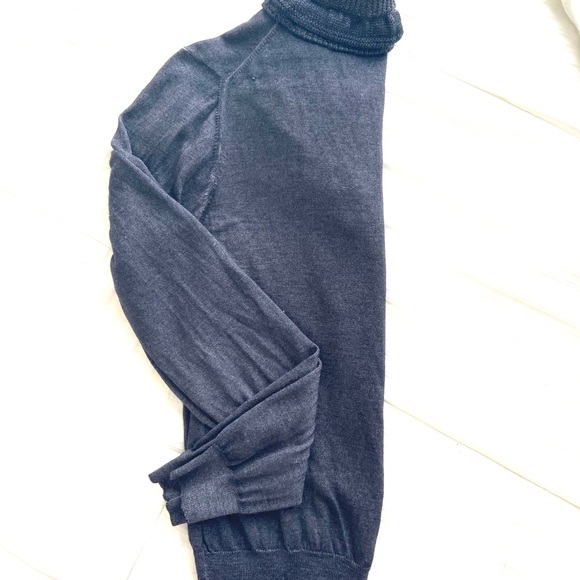 Prada Grey Ruffle Neck Cardigan - Picture 16 of 16